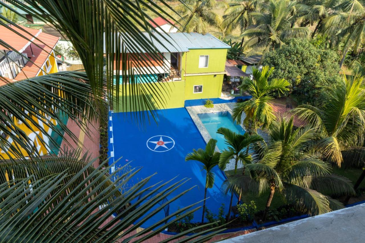 Brit'S Palace Goa Agacaim Esterno foto