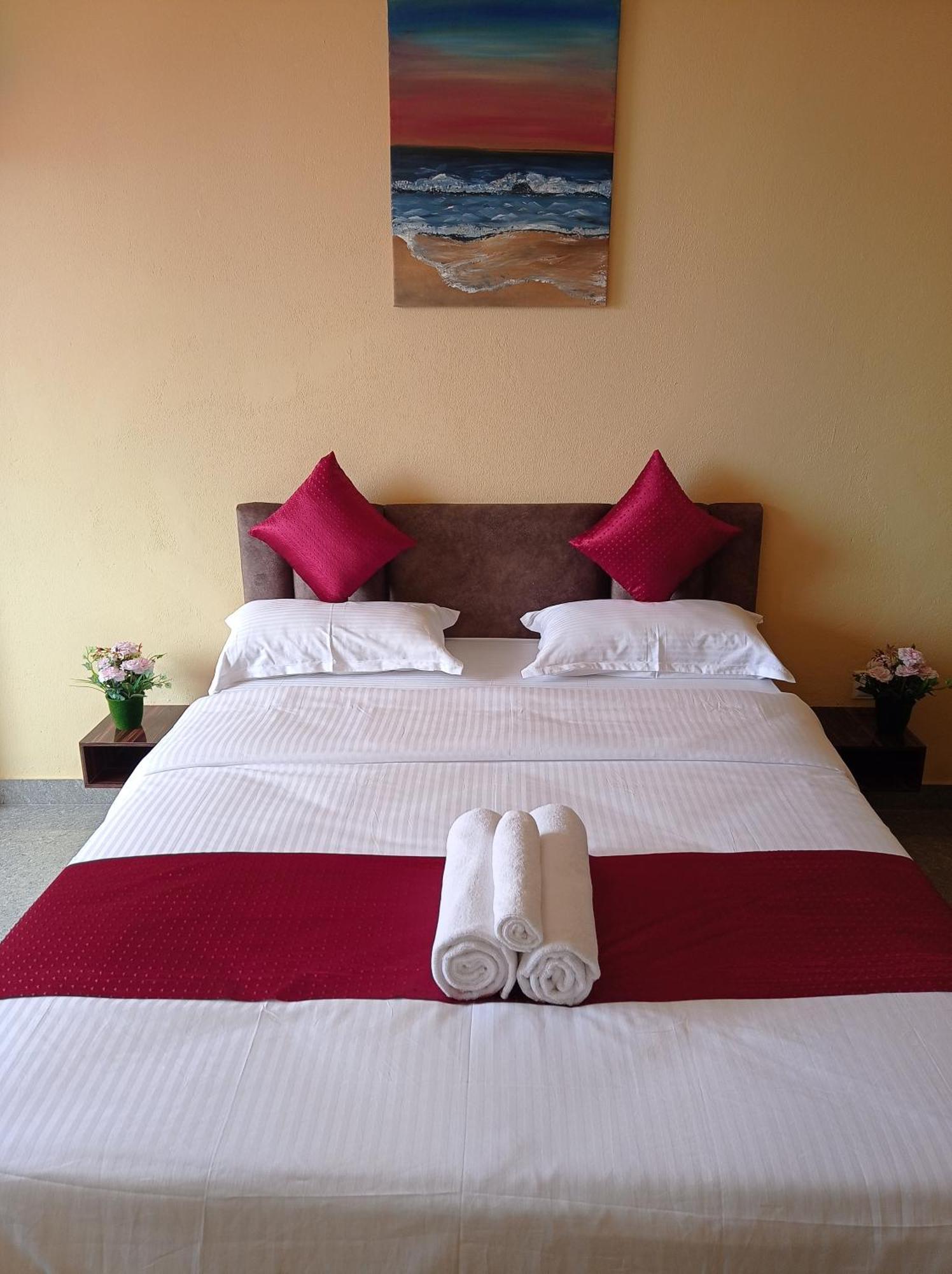 Brit'S Palace Goa Agacaim Esterno foto